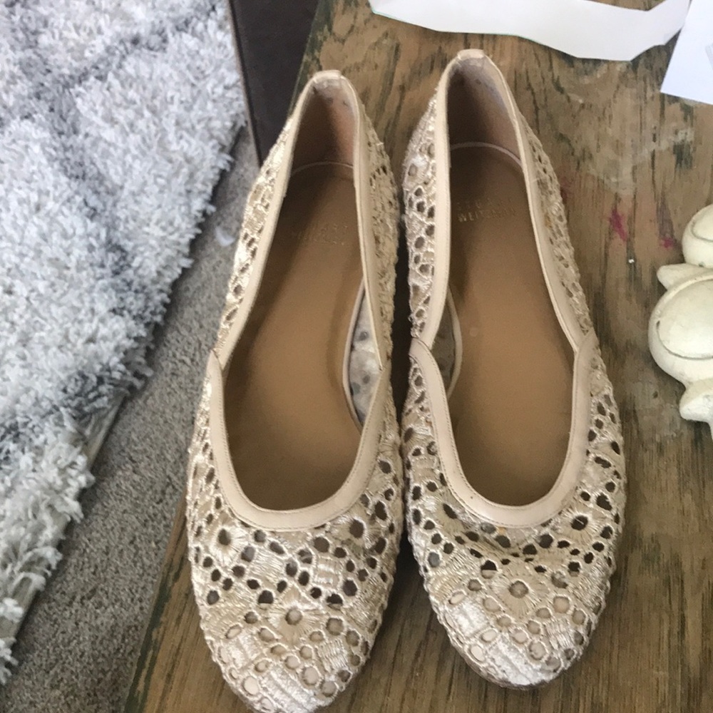 Lace flats